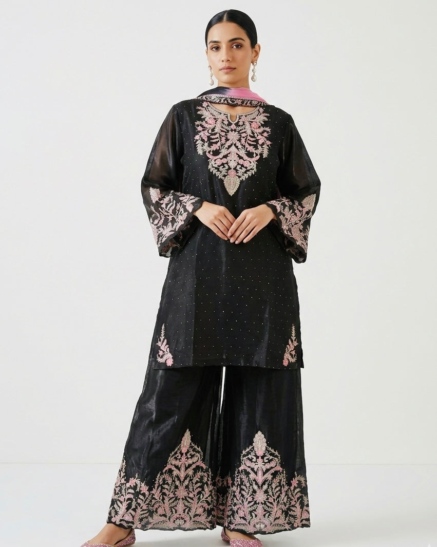 HOOR SUMMER COLLECTION