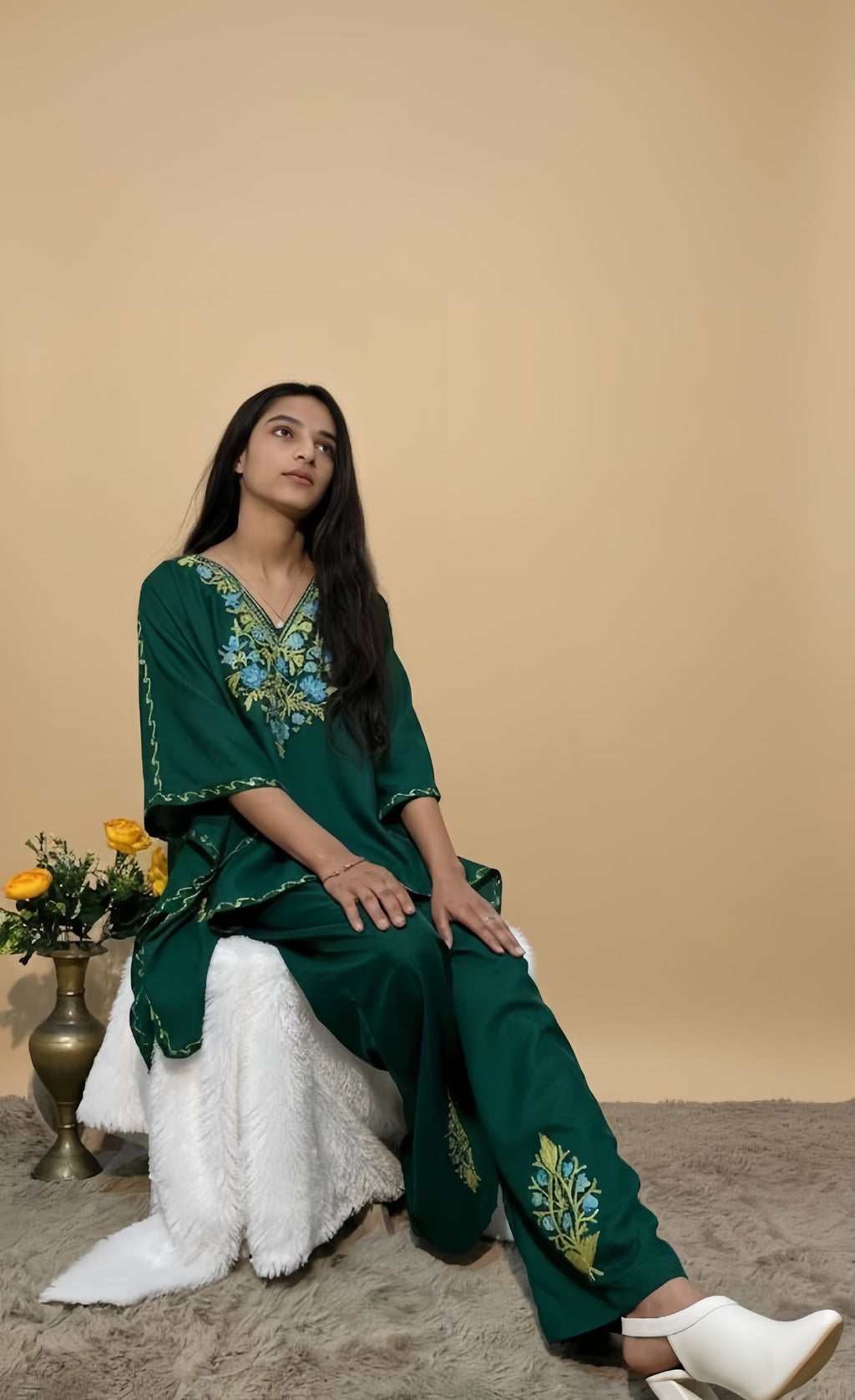 Kashmiri Aari Embroidered deep green cotten Kaftan Set