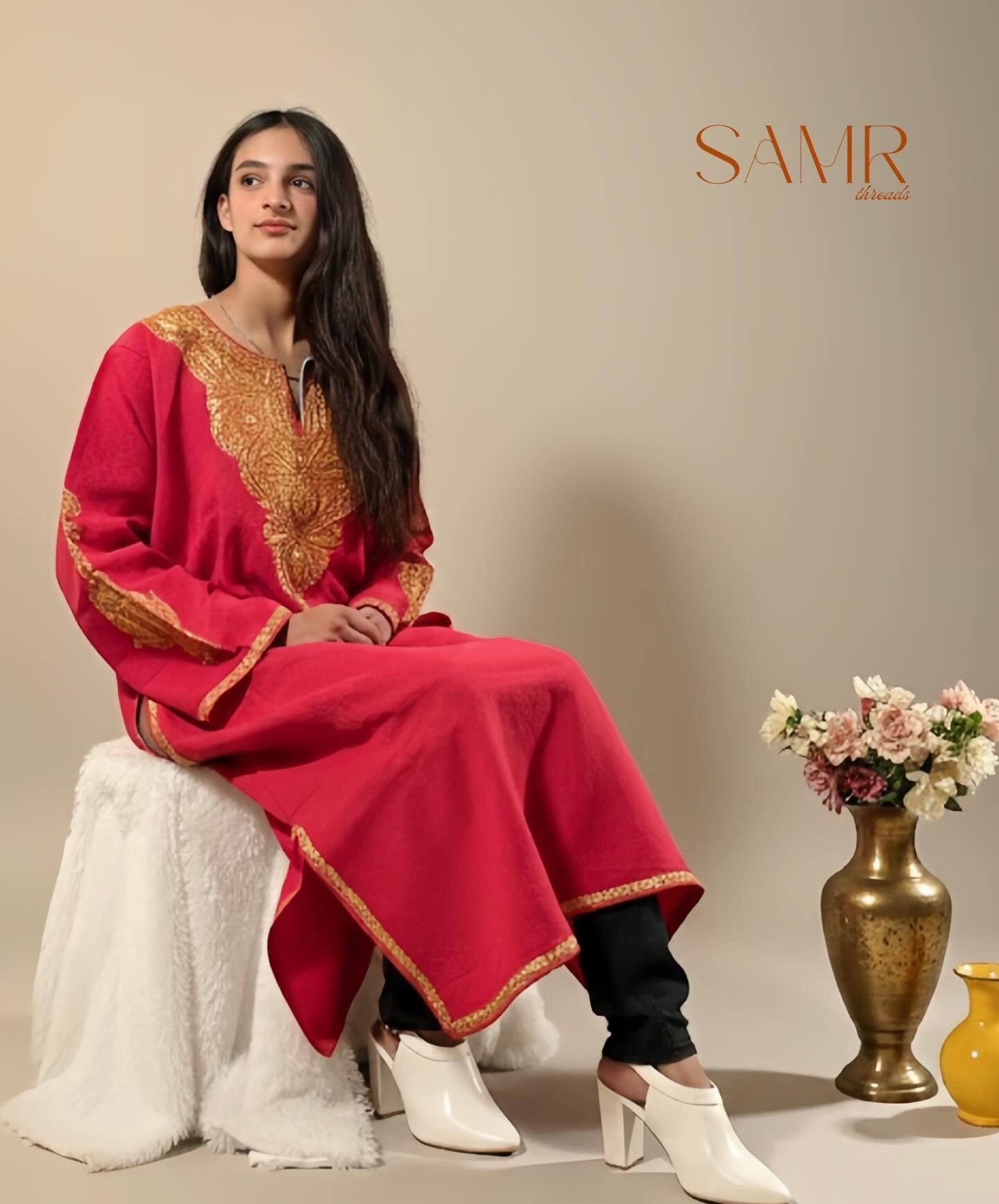 Kashmiri Golden Tilla embroidered Deep pink woollen Phiran