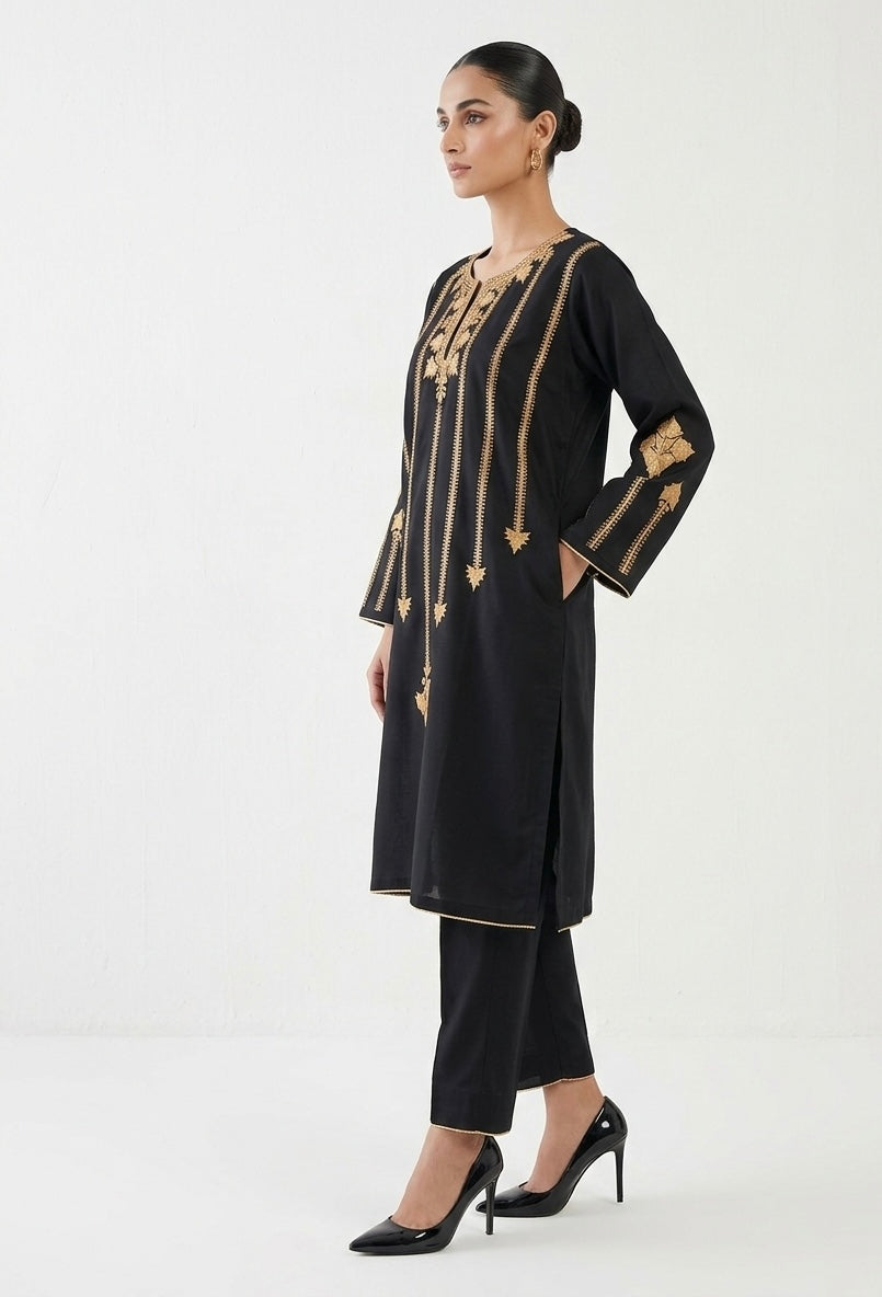 Black Tilla Embroidered kashmiri Cotton Pheran/Kurta Set