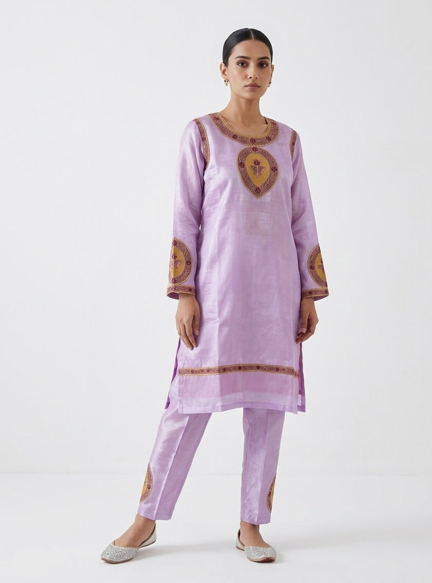 Elegant Lavender Silk Tilla Work kashmiri Salwar Kameez