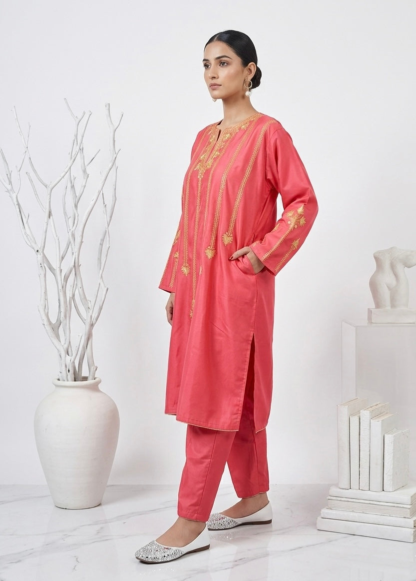 Coral Rose Tilla Embroidered Kashmiri Cotton Pheran/Kurta Set