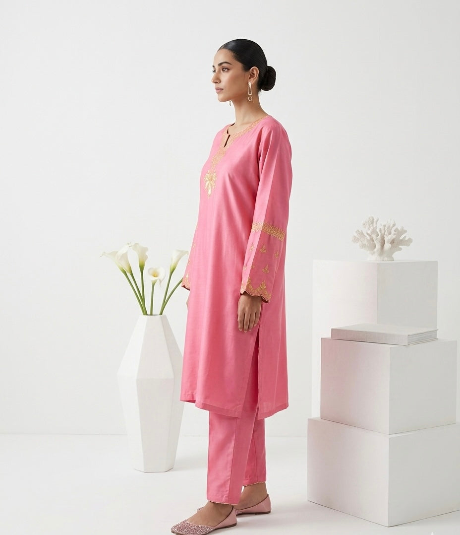 Fuchsia Pink Tilla Embroidered Kashmiri Cotton Pheran/Kurta Set