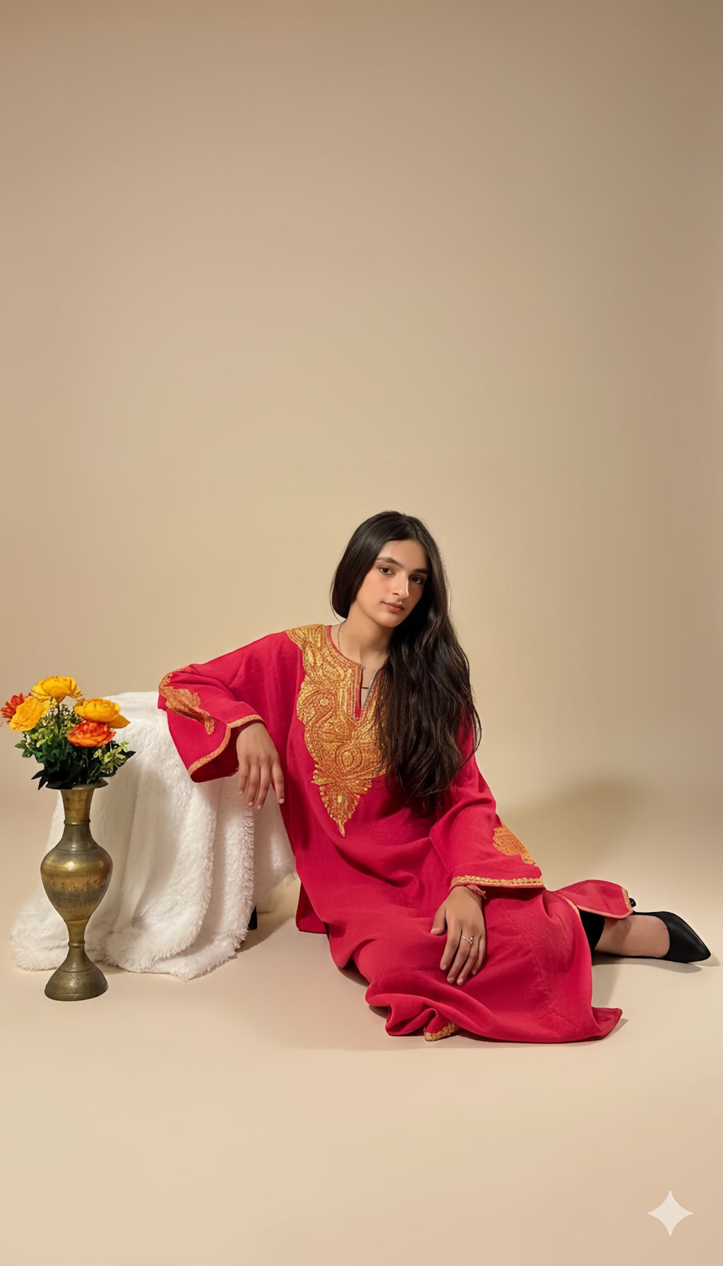 Kashmiri Golden Tilla embroidered Deep pink woollen Phiran