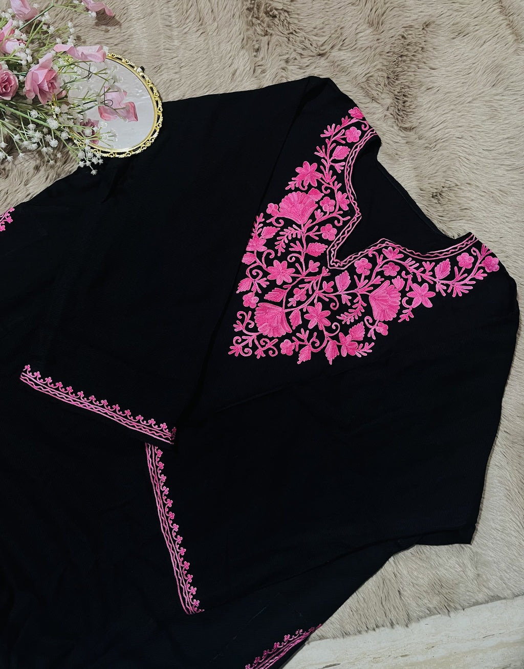 Kashmiri Aari Embroidered black woollen Phiran
