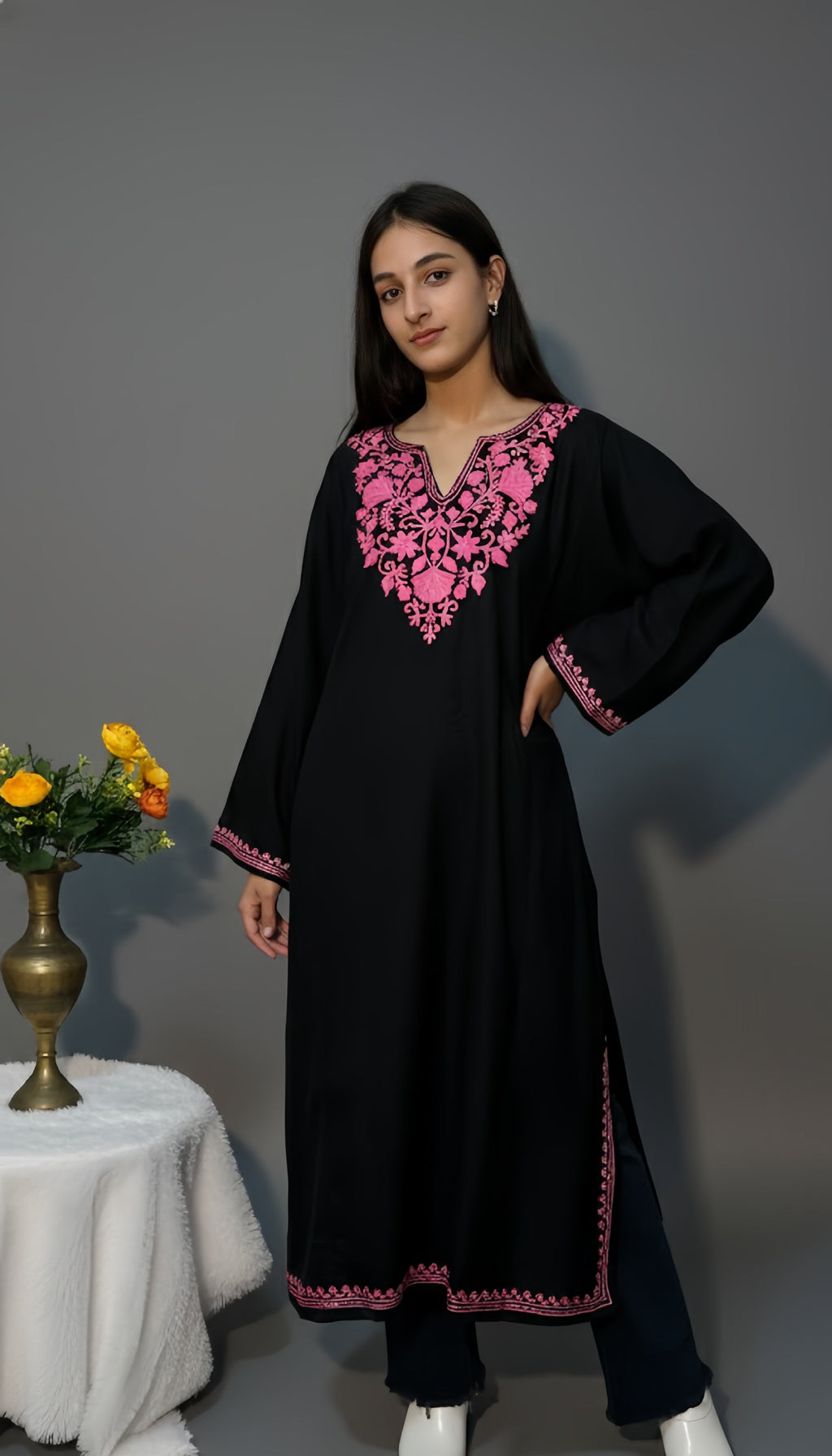 Kashmiri Aari Embroidered black woollen Phiran